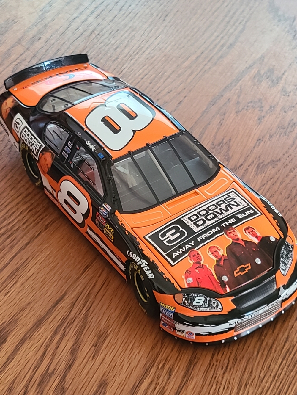 Action - Dale Earnhardt Jr. #8 2003 3 Doors Down 1:24 Stock Car - Picture 2 of 9